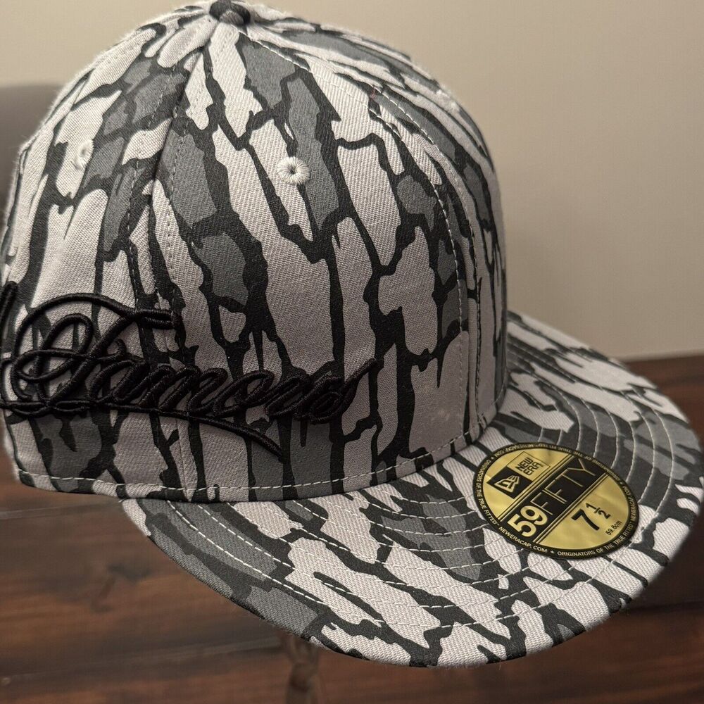 Supreme World Famous Script Treebark Camo 2006 New Era Fitted Hat